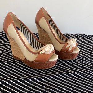Gianna Bini platform wedge heels